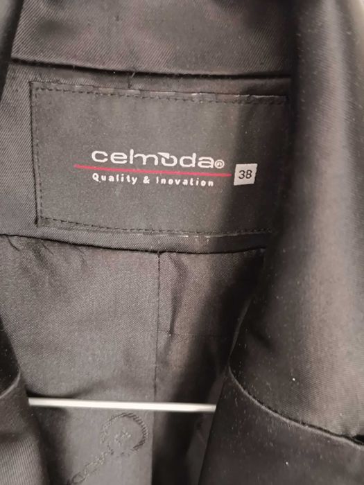 Casaco preto de Mulher da Celmoda::N.38