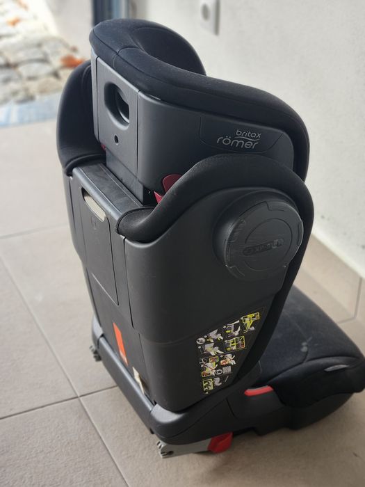 Cadeira auto Britax Römer Kidfix III S – Grupo 2/3 (15–36 kg) com ISOF
