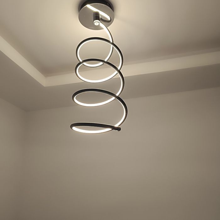 Lampa spiralka czarna LED