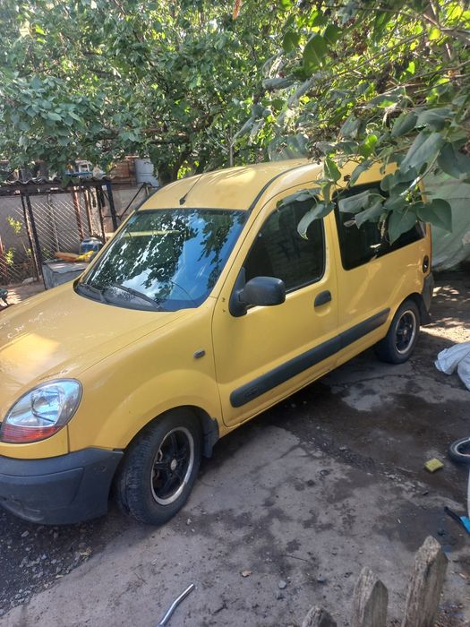 Рено кенго вхорошом состояние