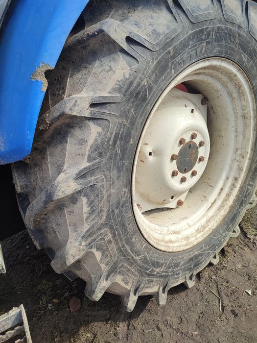Sprzedam opony 14.9 r30