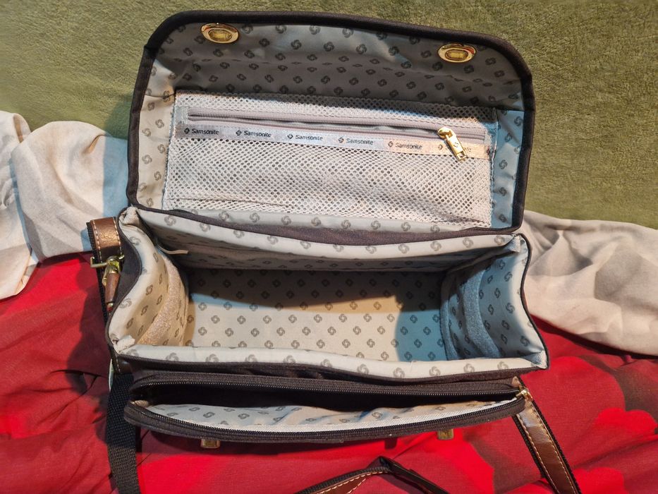 Продам сумку Samsonite