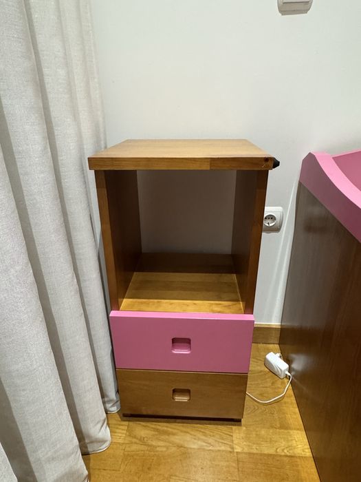 mesinha de cabeceira