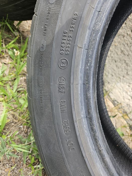 Continental 215/55 18" Lato