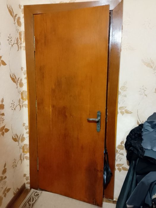 Двері міжкімнатні б/у