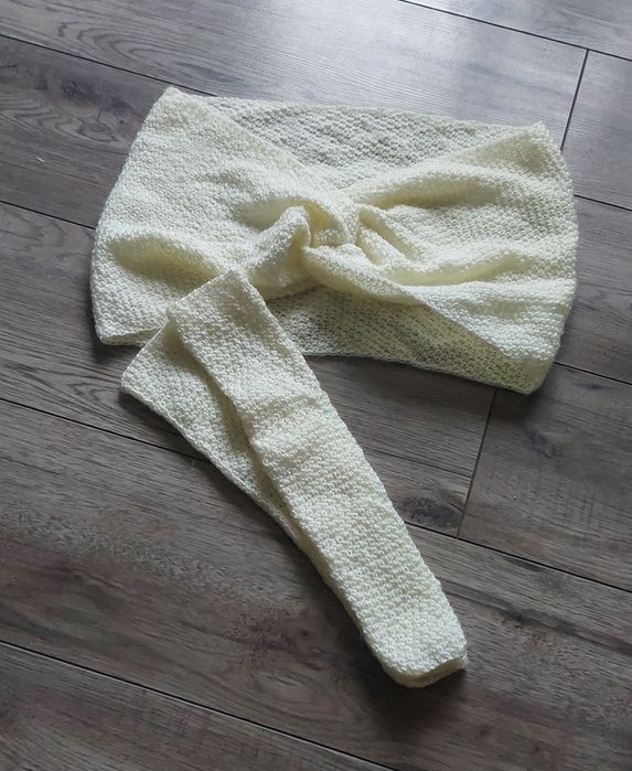 Etola śmietankowa ecru dzianinowa