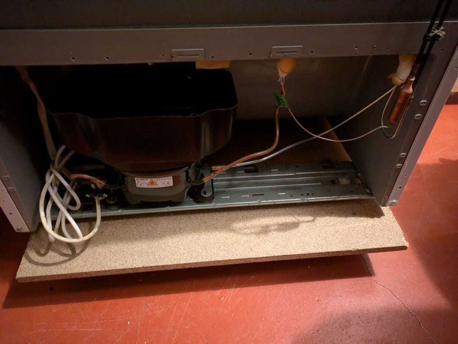 Frigorífico marca indesit