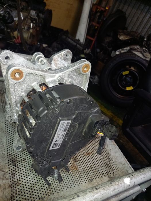 Alternator renault Captur II 1.3 TCE Sprawny kompletny