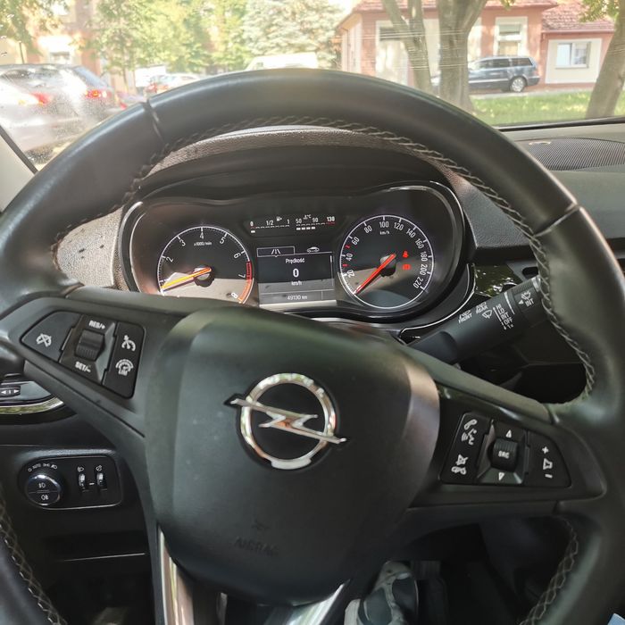 Opel CORSA E 2019r 1.4 LPG bogata wersja kamera niski przebieg