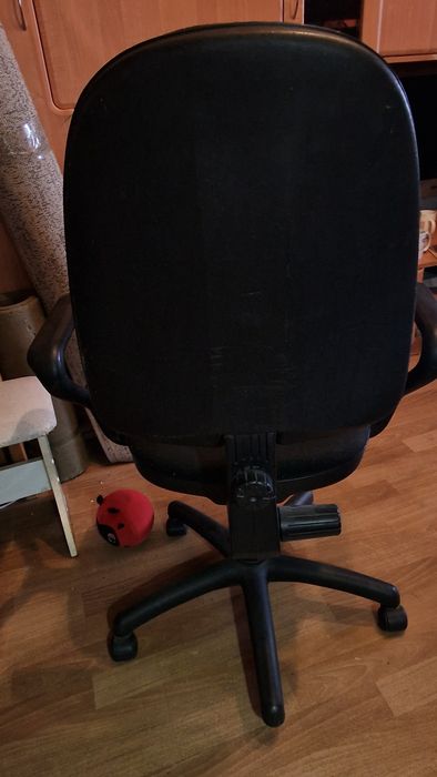 Компьютерное кресло (только Днепр)