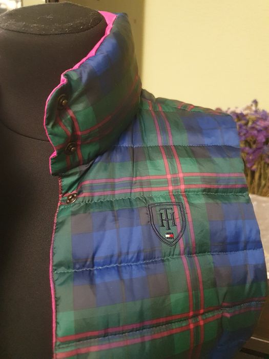 Пухова жилетка tommy