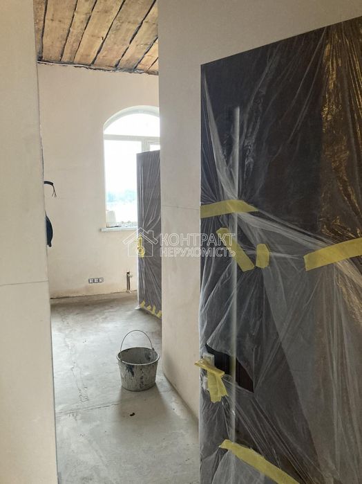 Продам новий будинок і земельну ділянку 25 соток селище Щасливе