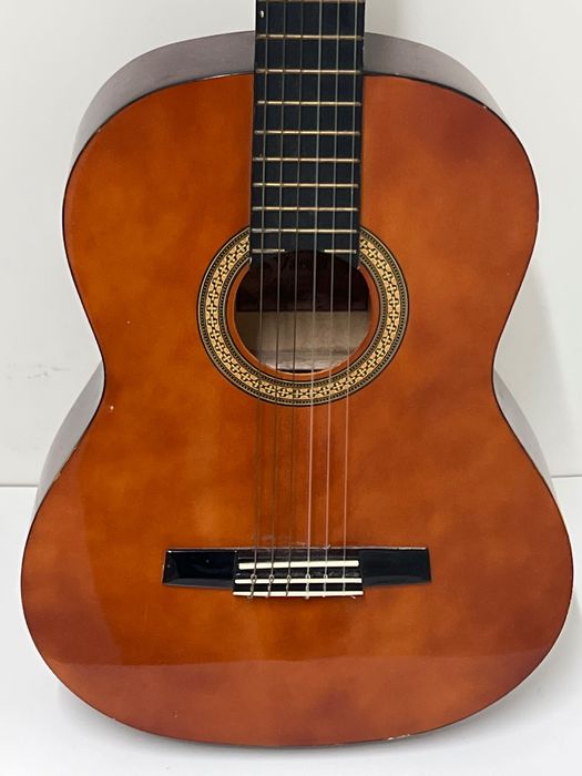 Viola em excelente estado geral – ótimo custo-benefício!