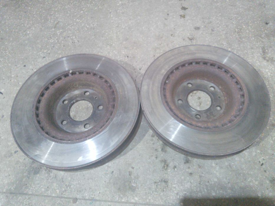 Тормозні Диски Audi A6 C7 .