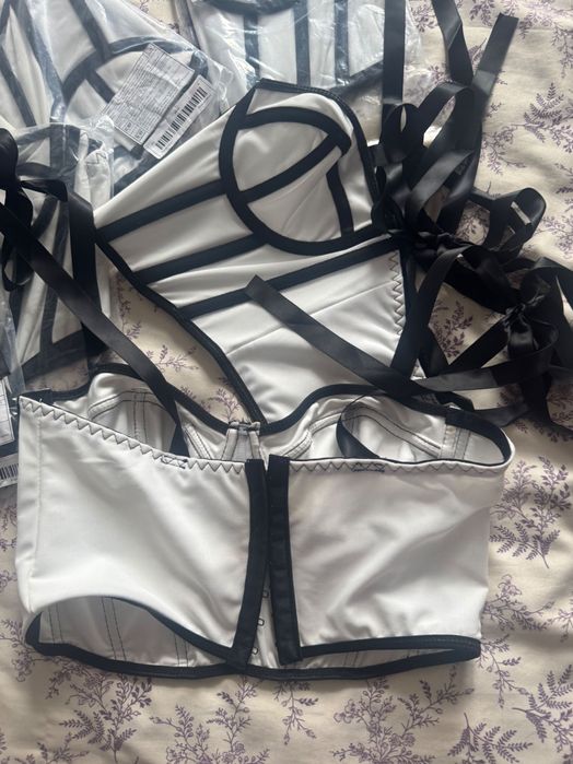 Корсет  новий без чашки