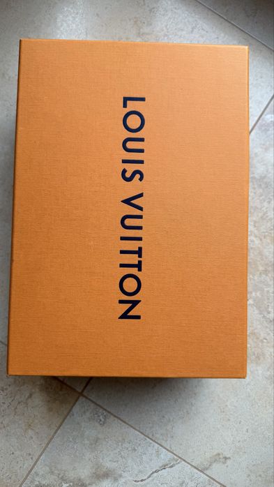 Louis Vuitton оригінал босоніжки 39 розмір