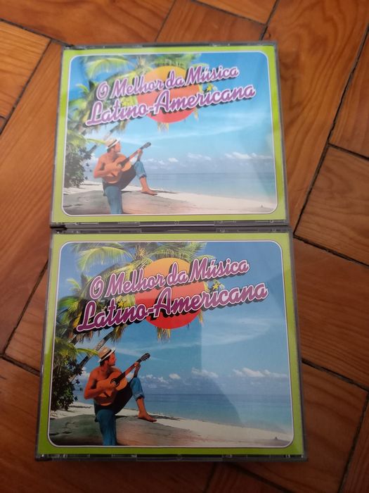 2 caixas cds duplos ,O melhor da musicas americo- latinas