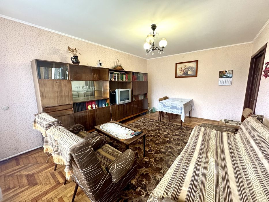 Продається квартира