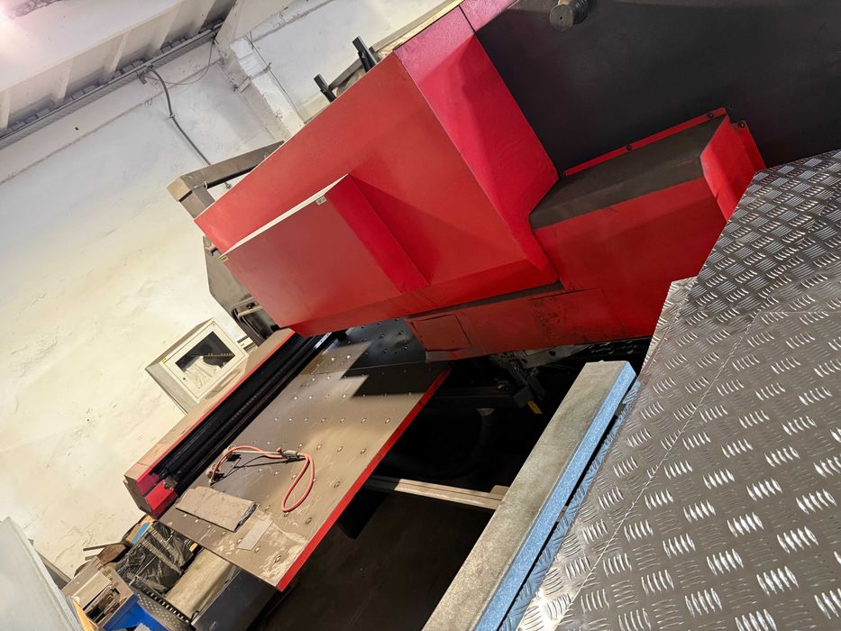 AMADA PEGA-306072 – wykrawarka rewolwerowa CNC