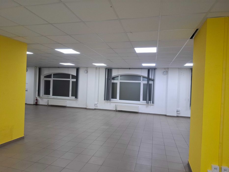Оренда приміщення по вул. О. Дашковича, центр міста — 350 грн/м²