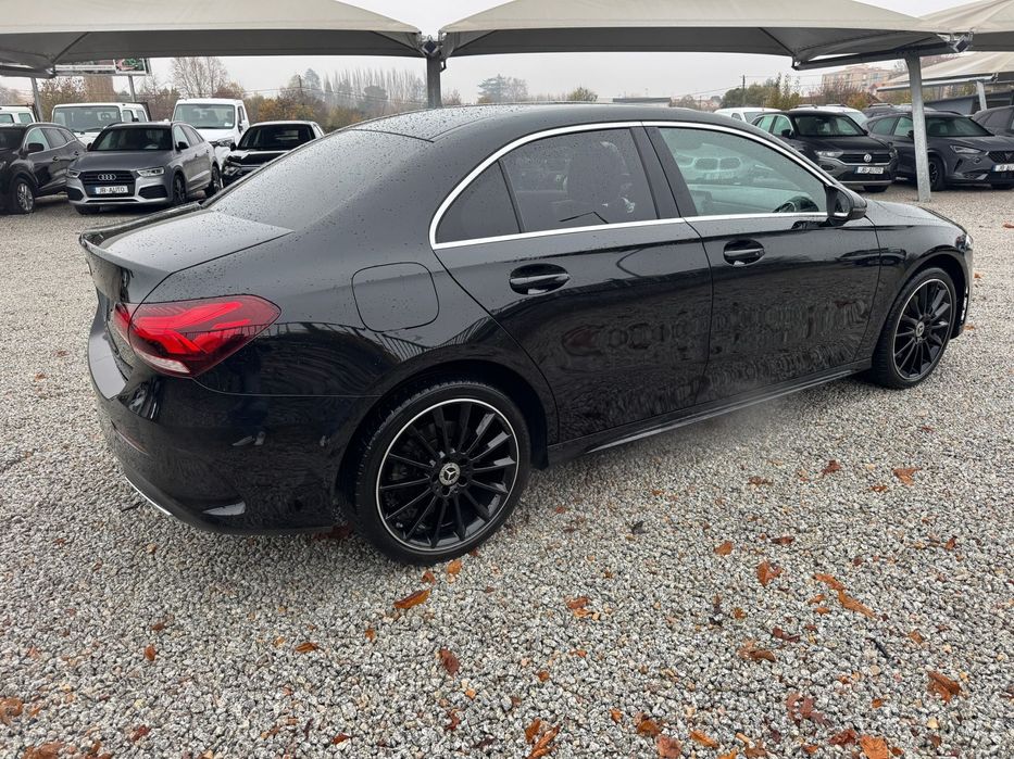 Mercedes-Benz A 250 Limousine e AMG Line