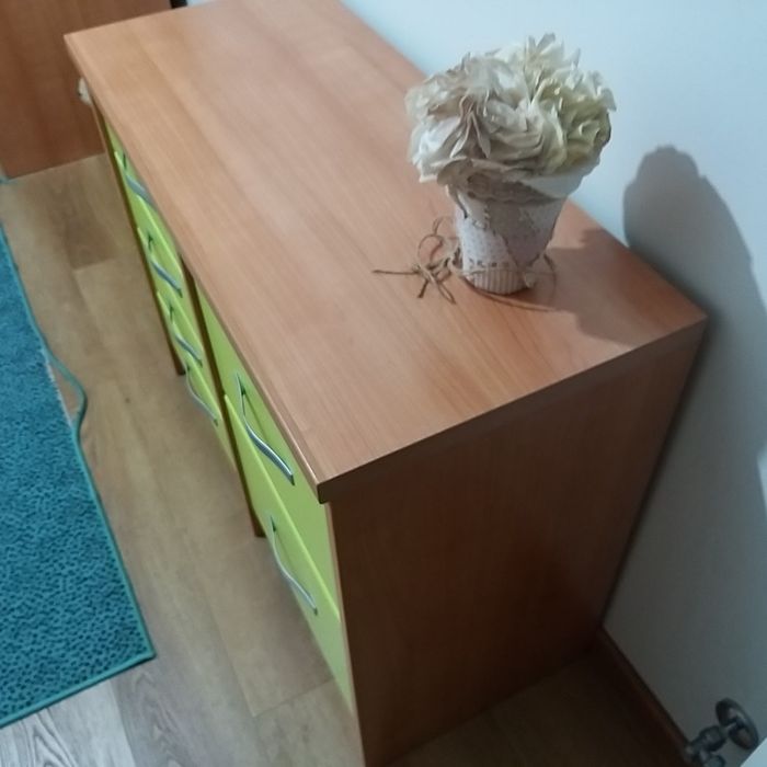 Mobilia de criança  cama e comoda
