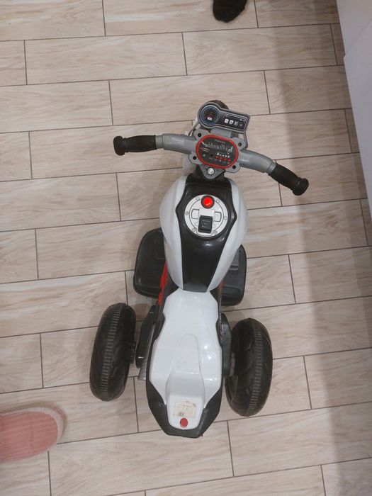 Продам дитячий електромотоцикл