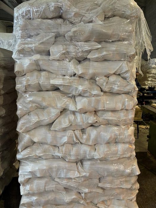 Продам паливні брикети Нестро 9000 грн