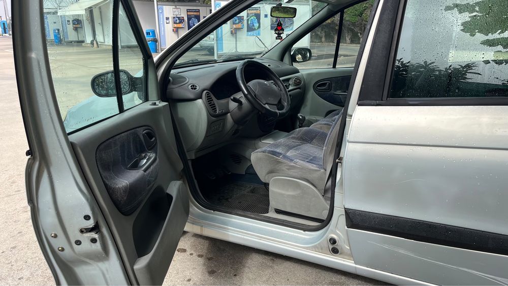Renault  Scenic –  Para venda — photo 3