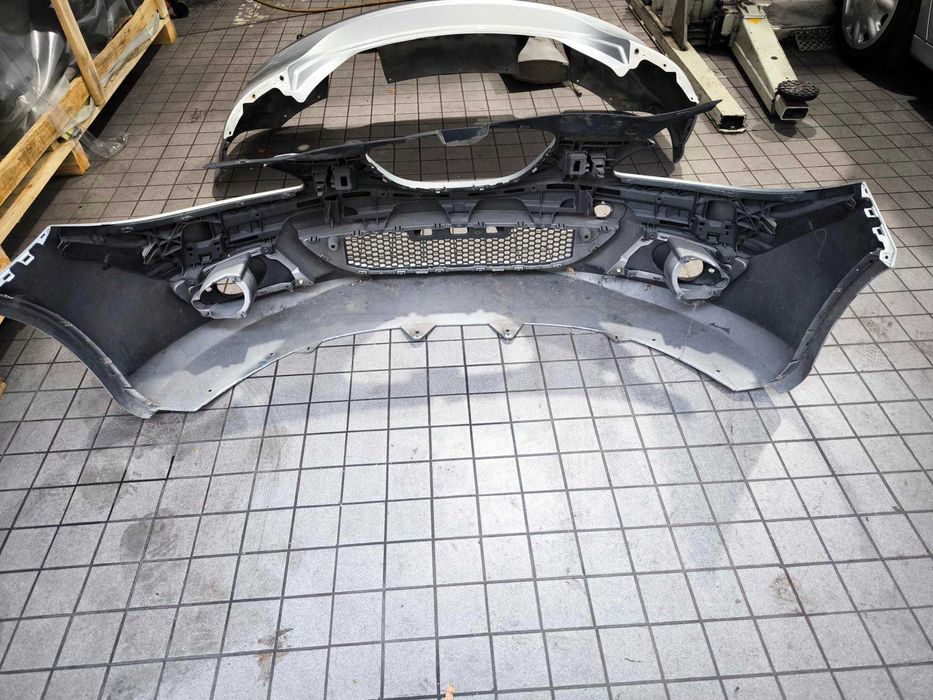 Para-choques + Panela traseira Seat Leon 1P