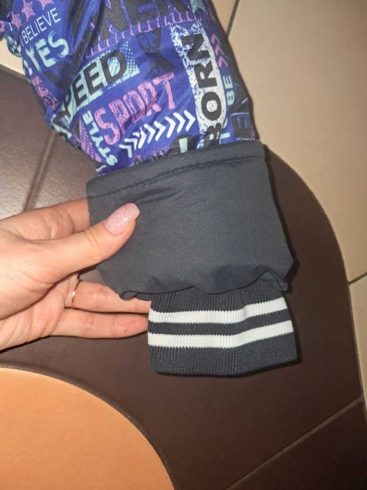 Продам дитячі зимові куртки