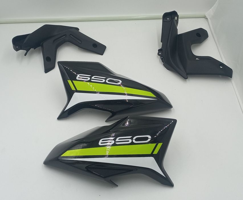 kawasaki z650 bok boczek owiewka prawa czarny metalik