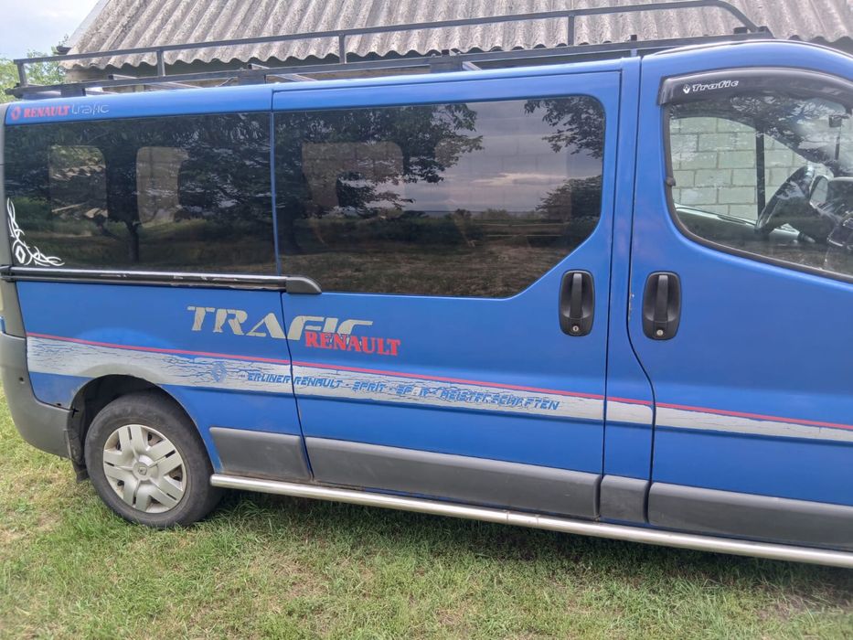 Продам  рено трафік
