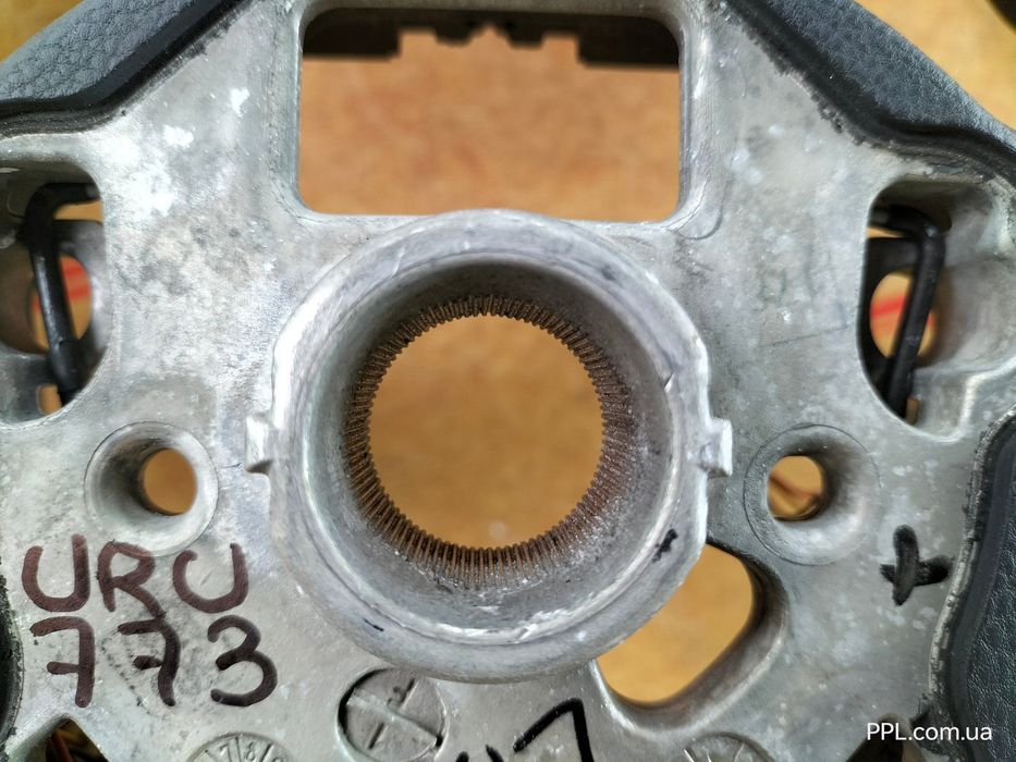 VW Golf VIII 2020- Мультируль руль рулевое колесо 311626381340