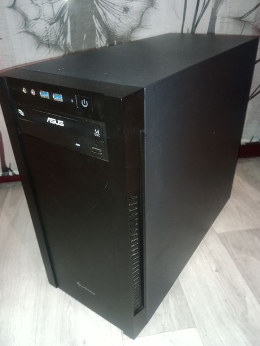 СРОЧНО!!! Корпус пк sharkoon s1000 СРОЧНО!!!