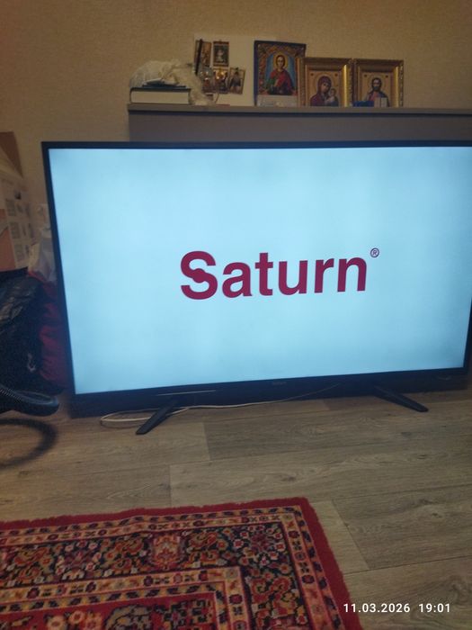 Продам телевізор Сатурн)