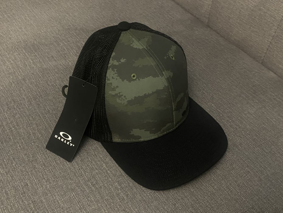 Czapka z daszkiem Oakley S/M