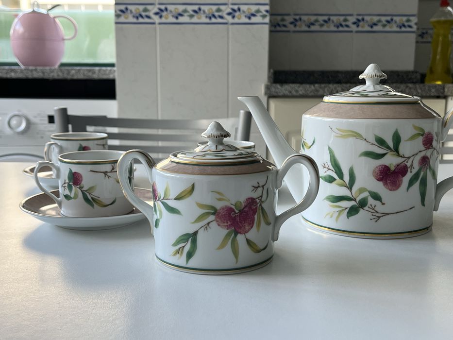 Vista Alegre- Bule Lychee + 4 Chávenas de Chá