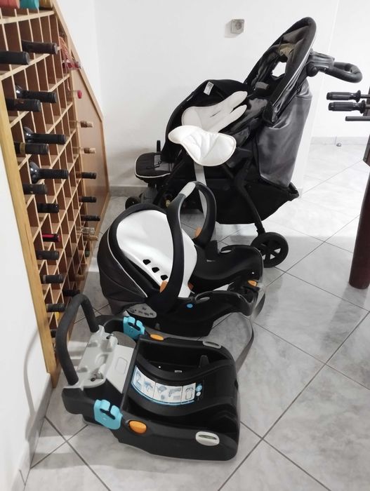 Carrinho de bebé chicco