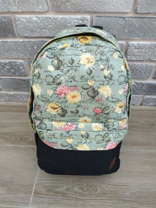 Новый рюкзак, легкий, удобный