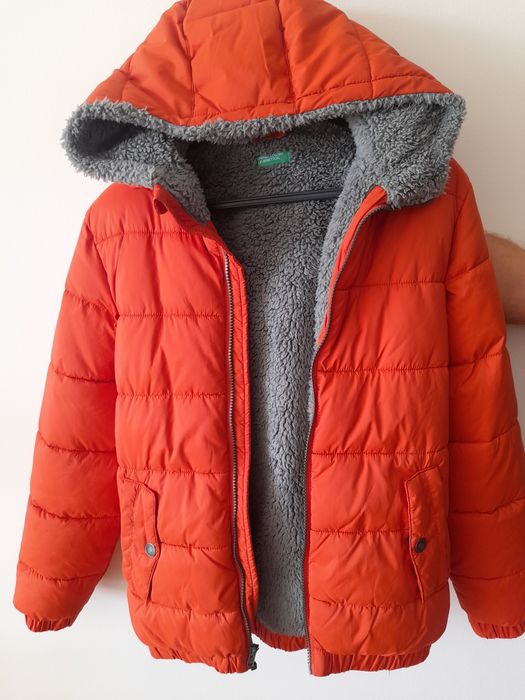 Casaco acolchoado com capuz 11/12 anos