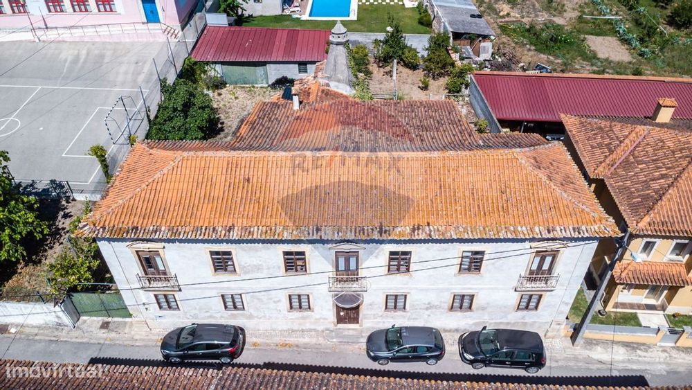 T5 Detached House for Sale