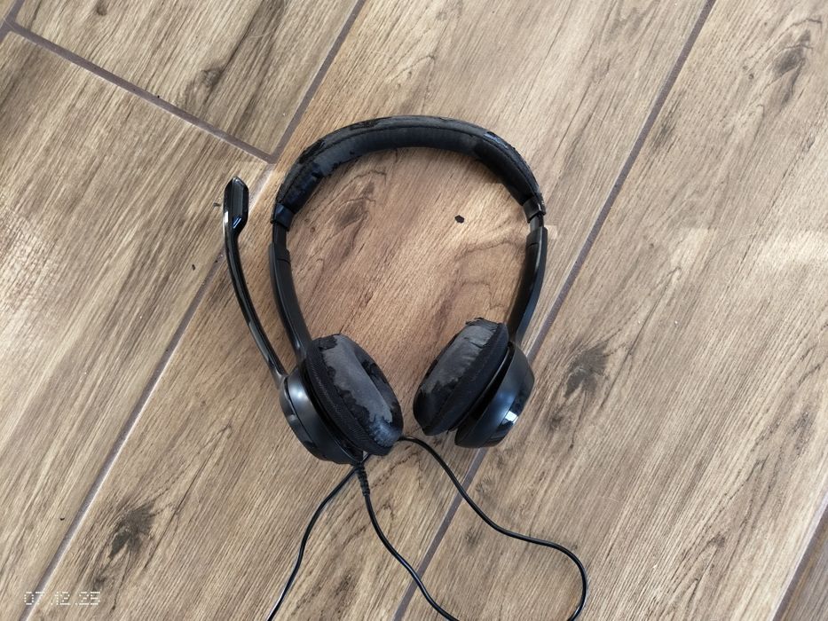 Słuchawki Logitech z mikrofonem używane sprawne  USB
