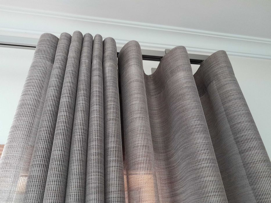 Vendo cortinas para a sala