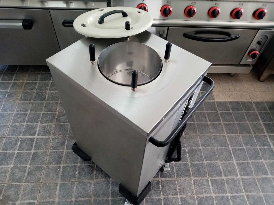 ACM1417- Aquecedor de Pratos com rodas e travões - Usado