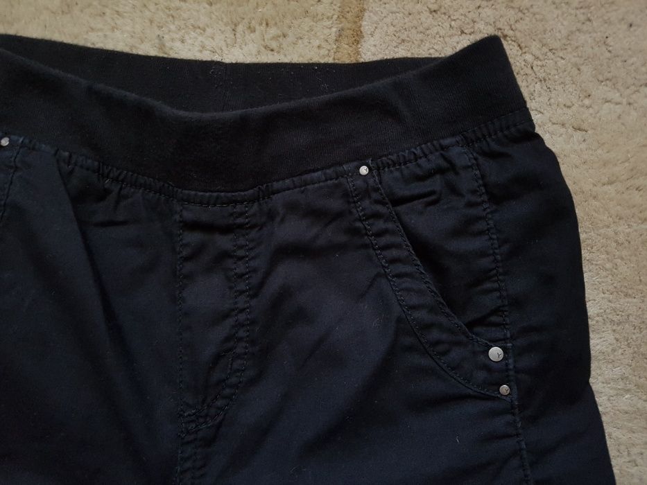 Spodenki H&M, rozm. 140, szorty, rybaczki, spodnie 3/4, bermudy