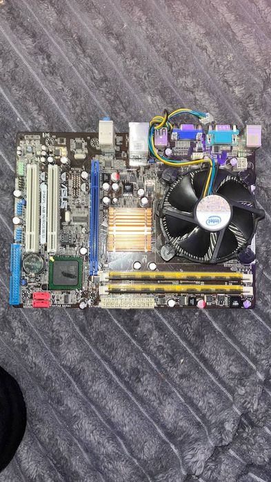 Продам комплект материнська плата+процесор+оперативна пам'ять+кулер