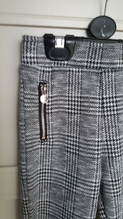 Legginsy w kratke F&F r.122 cm 6-7lat