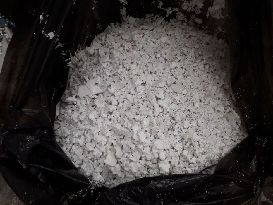 Budowlany granulat styropianowy do ścian i pustek styropian ciepły mur