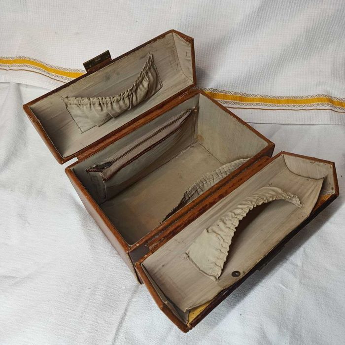 скидка 50% Cаквояж, винтаж / Англия